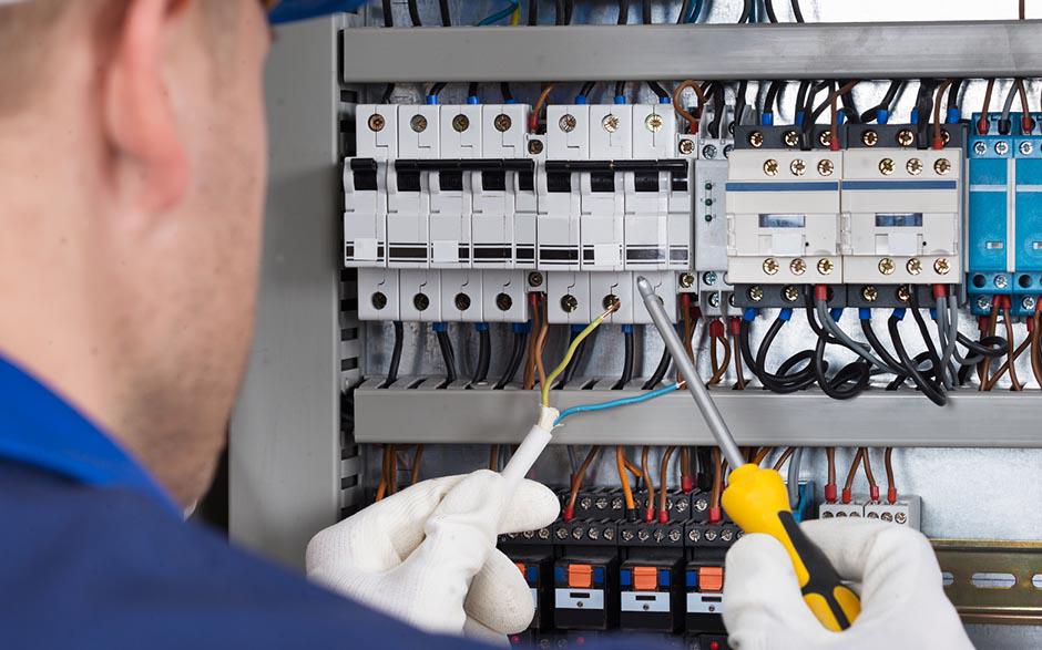 électricien agree Le Mesnil-le-Roi