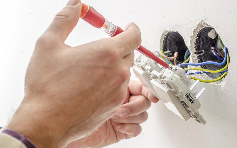 électricien dans le bâtiment Meudon