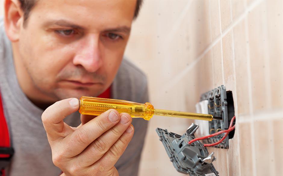 cherche électricien pas cher Paris 16